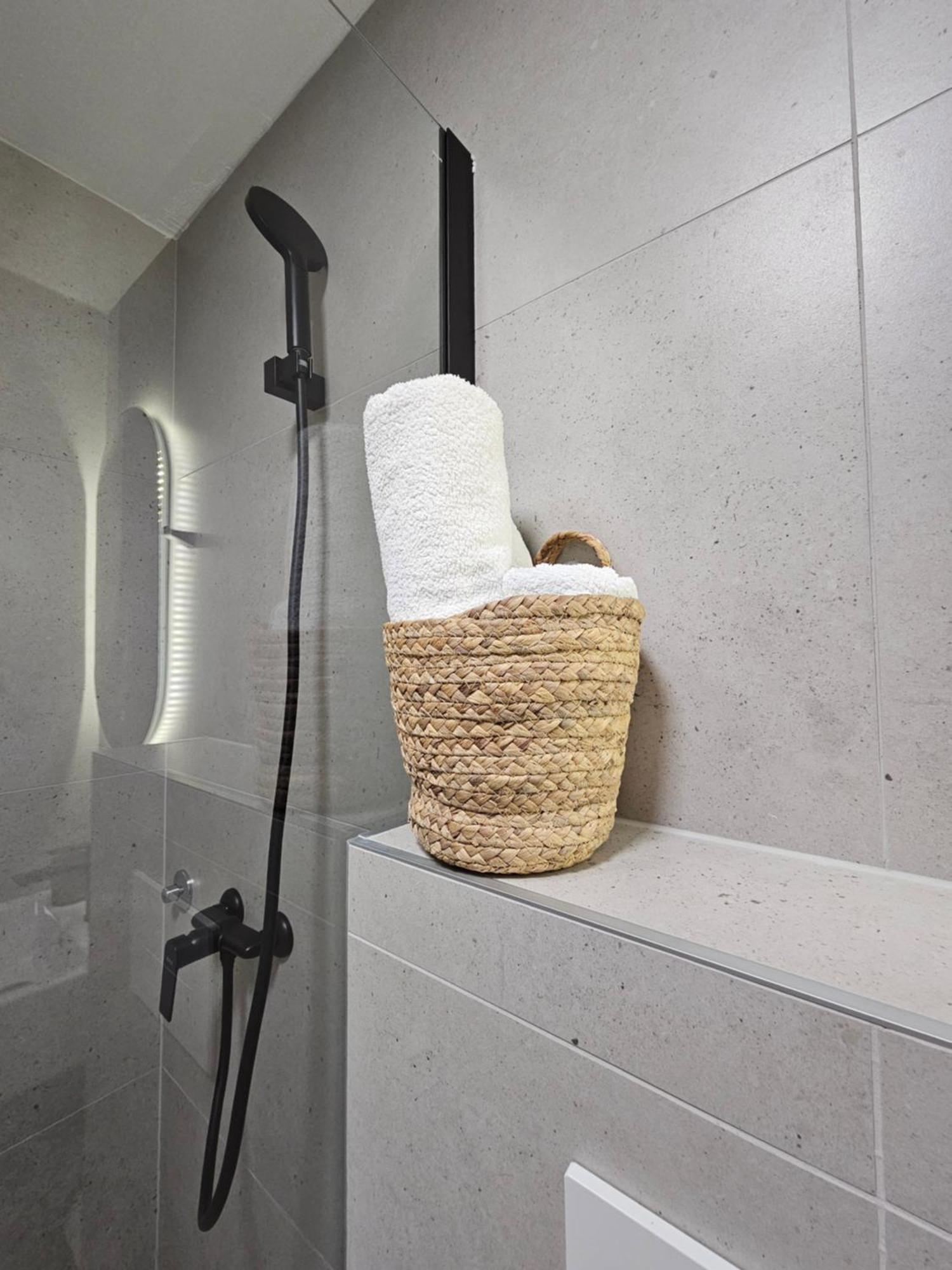 Lendas Studio Apartment Baška Voda Zewnętrze zdjęcie