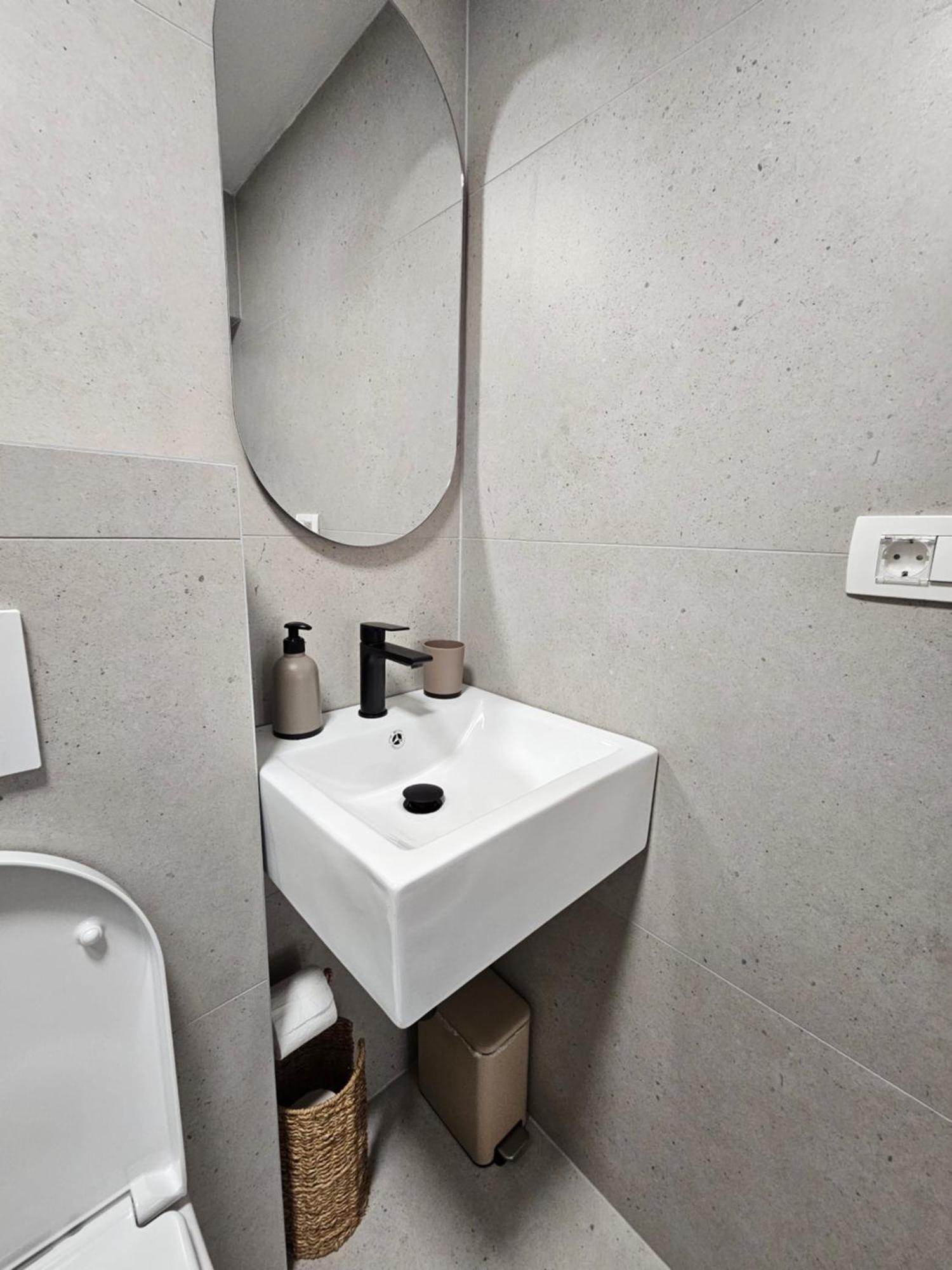 Lendas Studio Apartment Baška Voda Zewnętrze zdjęcie